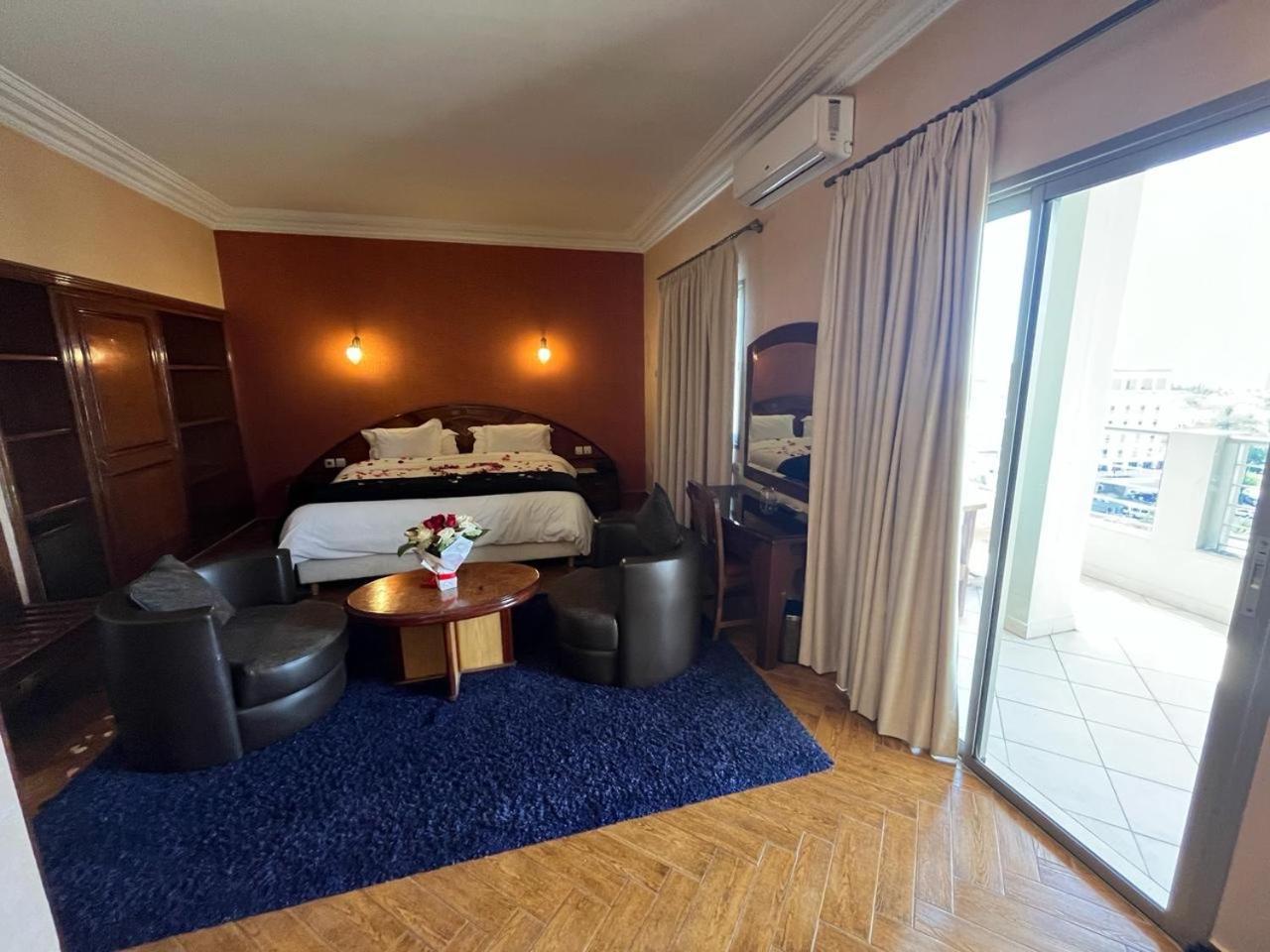 Hotel Malta Мекнес Экстерьер фото
